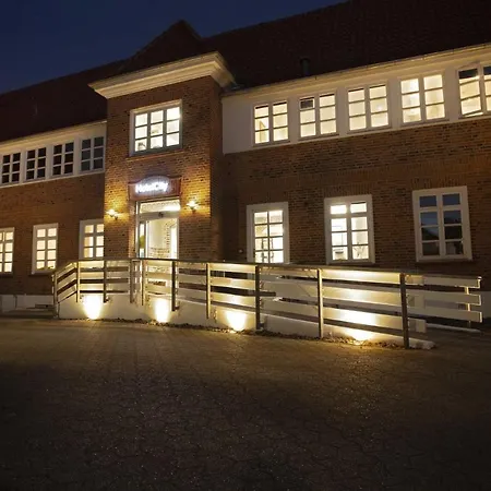 Hotelcity Hotel 4*
